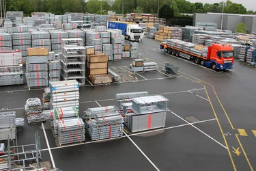 Layher steigers Raamsdonksveer