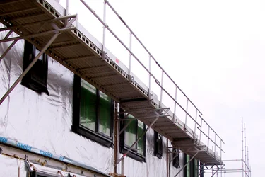 Werkbrug alum header