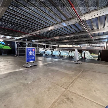 Fietsenstalling Den Haag foto01