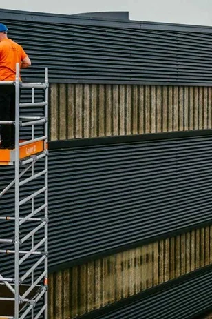 Kies je voor een ladder of een rolsteiger?